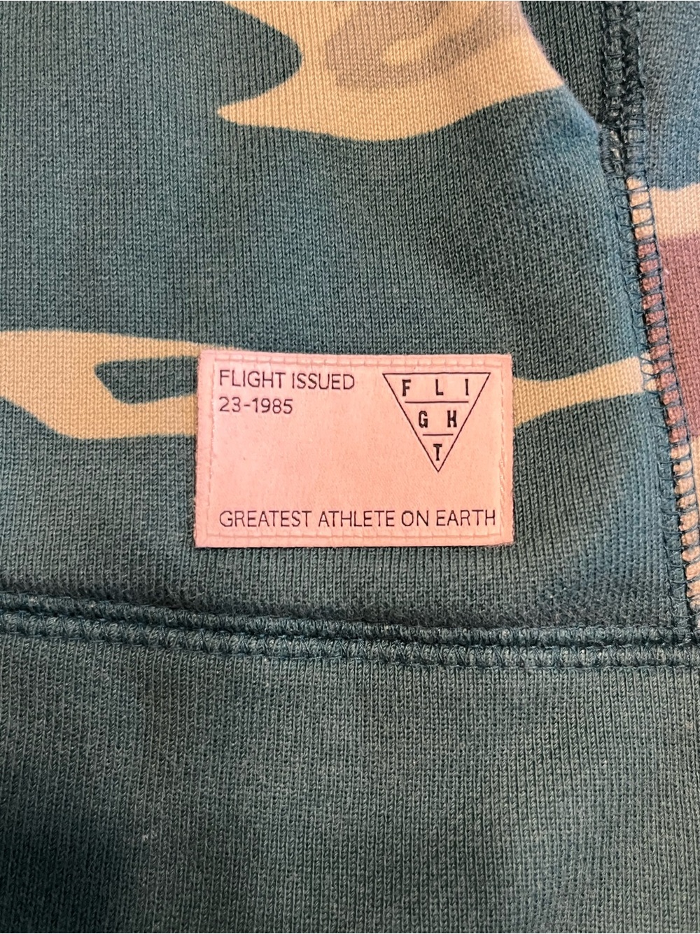 Jordan Men’s “City of Flight” Camo Hoodie - Picture 4 of 9